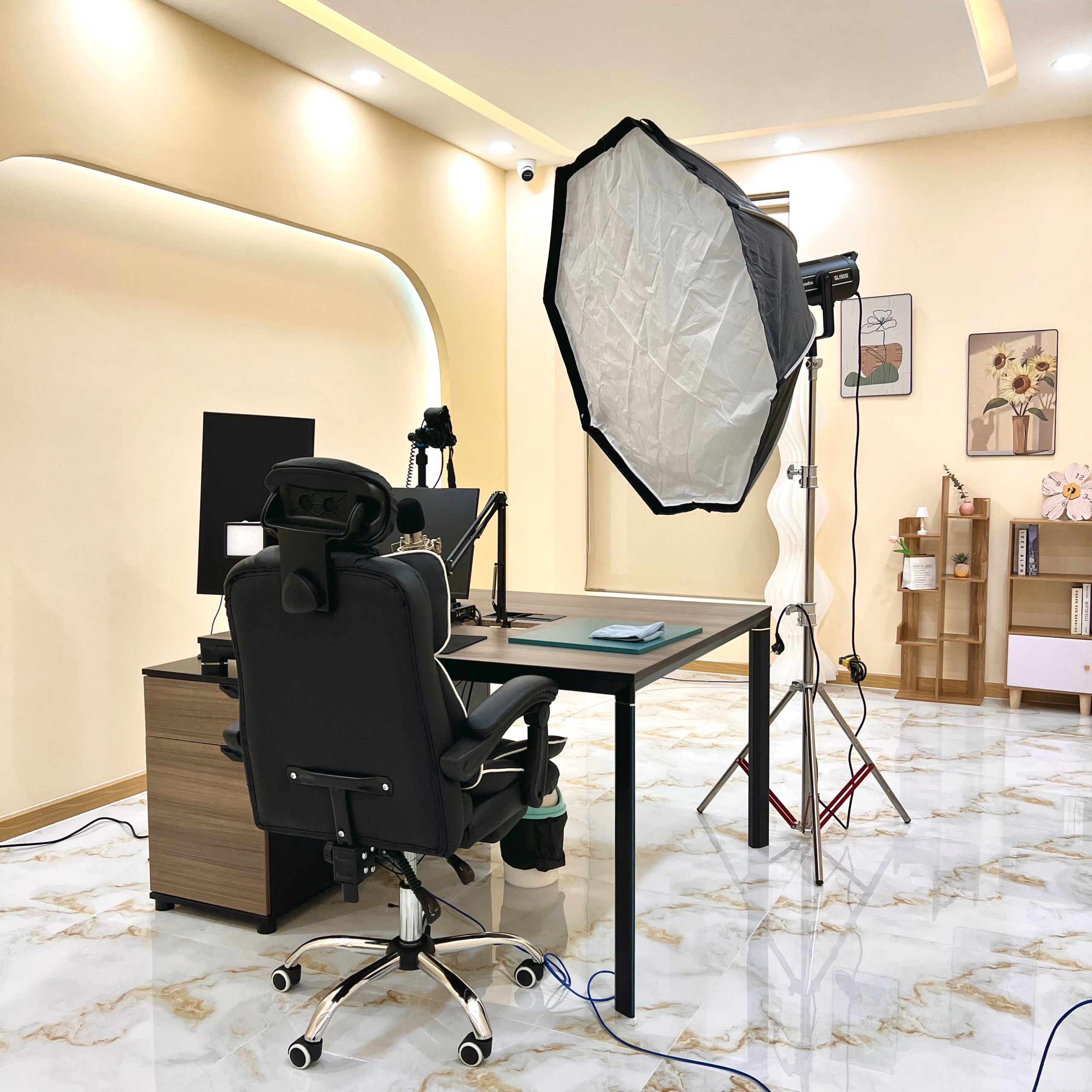 Live streaming room